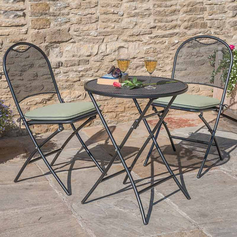 Metal & Aluminium Dining