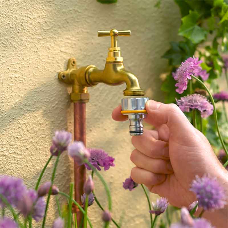 Hozelock Pro Threaded Tap Connector (fits 1/2” & 3/4” taps) image 0