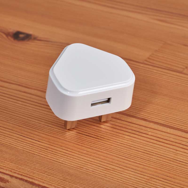 White USB Adaptor Plug image 0