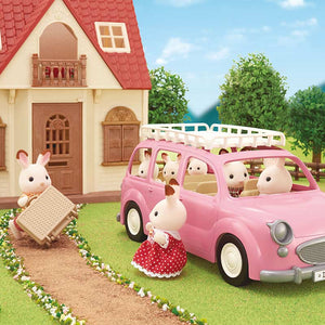Sylvanian Families Family Picnic Van image 2