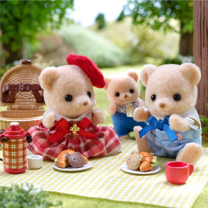 Sylvanian Families Biscuit Bear Sister & Brother - Delicious Picnic Set image 2