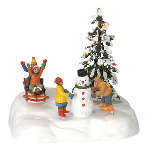 Lemax Frolic In The Snow image 0
