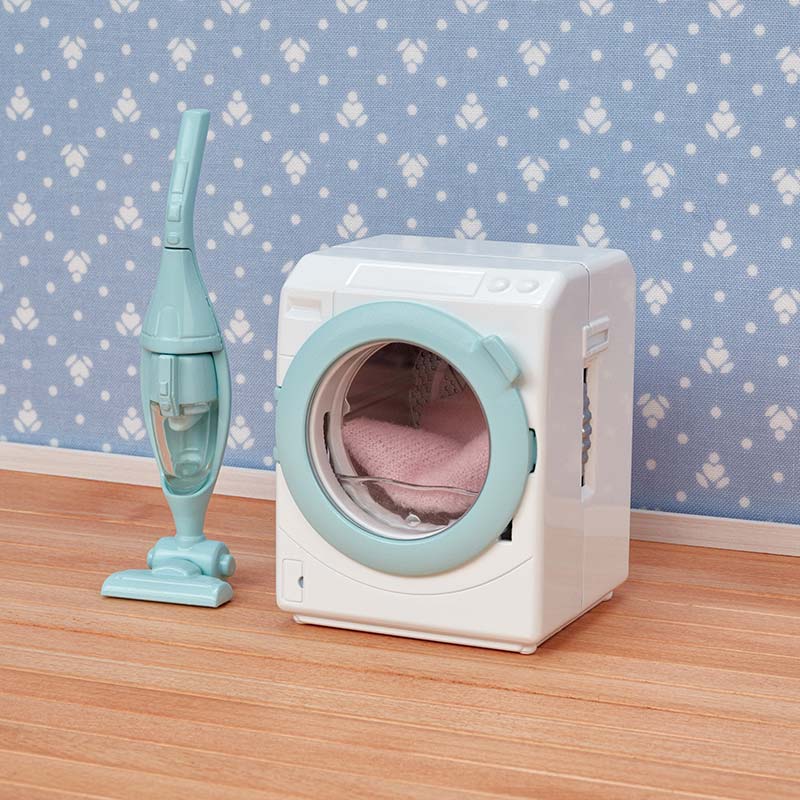 Sylvanian Families 'Laundry & Vacuum Cleaner' Set image 0