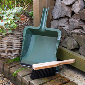 Burgon & Ball Large Dustpan and Brush Set image 0