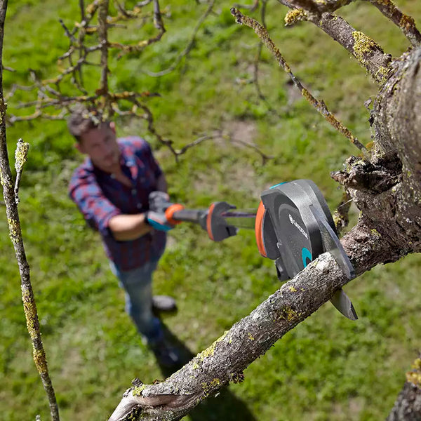 GARDENA Tree and Pruning Lopper Telescopic StarCut 410 plus image 3