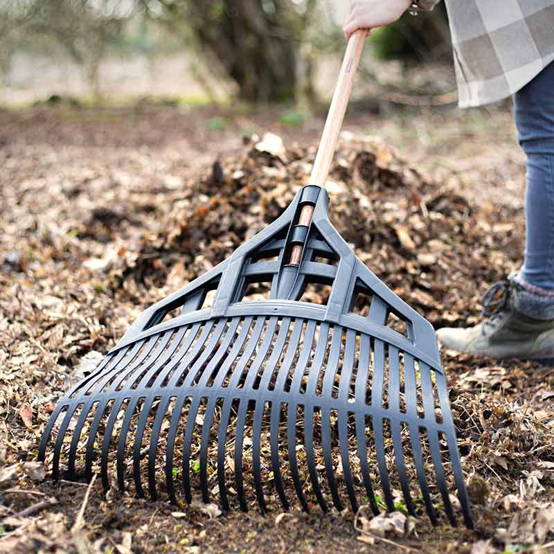 AMES Extra Wide Leaf Rake image 0