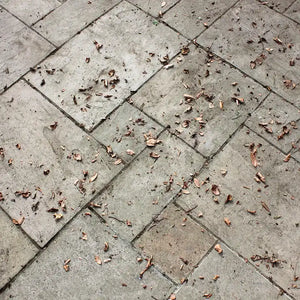 Burgon & Ball Miracle Patio Surface Cleaning Brush image 2