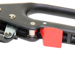 Wilkinson Sword Comfort Ratchet Pruner image 2