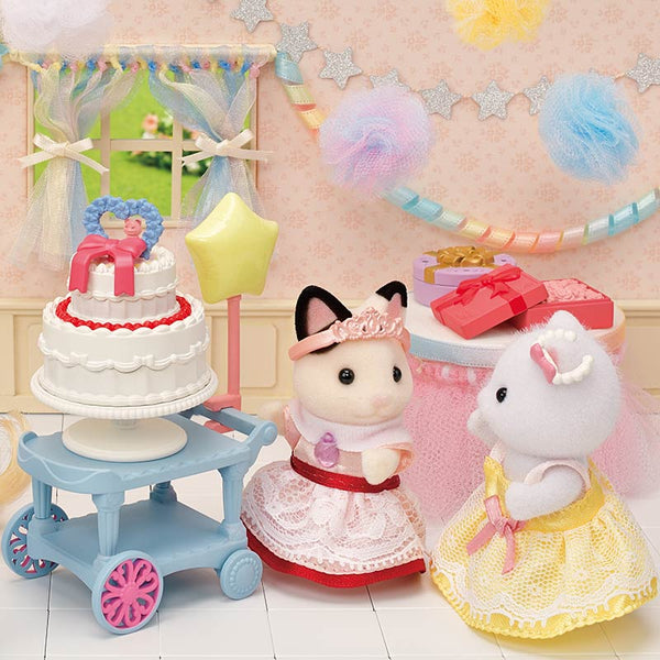 Sylvanian Families Party Time Playset - Tuxedo Cat Girl image 2