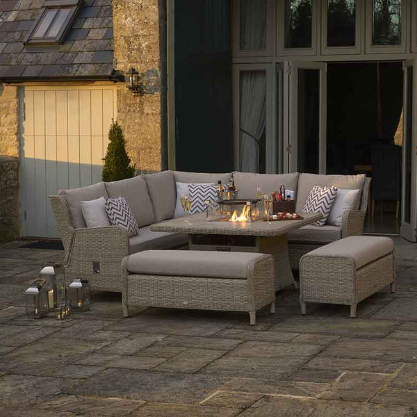 Bramblecrest Chedworth Square Reclining Fire Pit Set in Sandstone image 2