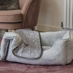 Zoon Square Faux Fur Silver Dog Bed image 0