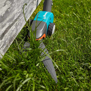 GARDENA Long-Handle Comfort Grass Shears image 2