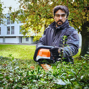 STIHL HSA 100 24-inch Cordless Hedge Trimmer (Shell Only) image 2