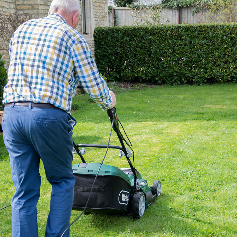 Webb Classic 40cm / 16" Electric Rotary Lawnmower image 0