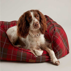 Joules Heritage Tweed Box Dog Bed in Red image 0