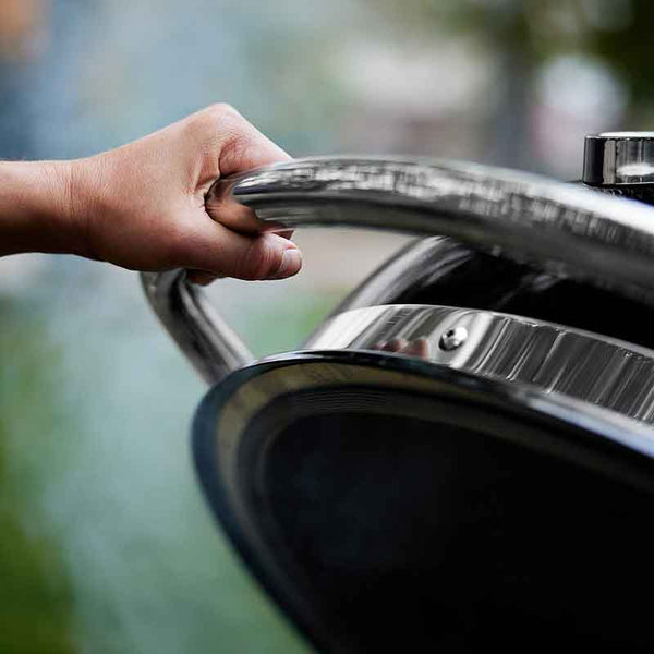 Weber Summit Kamado E6 Charcoal Barbecue Black, 61cm image 4