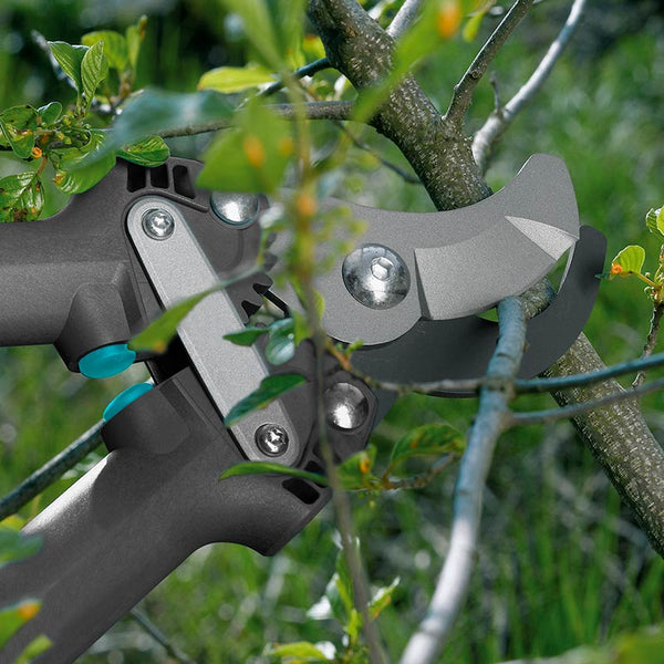 GARDENA SuperCut Bypass Loppers (Cutting dia. 35mm) image 1