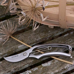 Burgon & Ball Sophie Conran Secateurs in Gift Box image 3