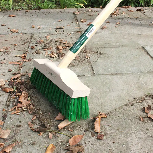 Burgon & Ball Miracle Patio Surface Cleaning Brush image 1