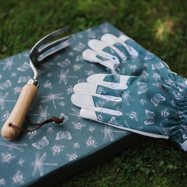 Kent & Stowe Premium Leather Gardening Gloves Flutter Bugs image 2