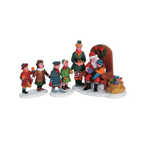 Lemax Visiting Santa (Set of 3) image 0