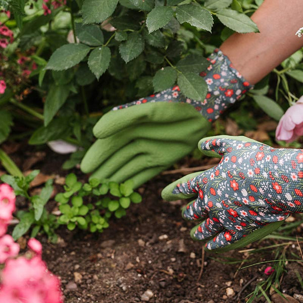 Kent & Stowe Meadow Flower Design Weeding Gloves (Pack of 3) image 4