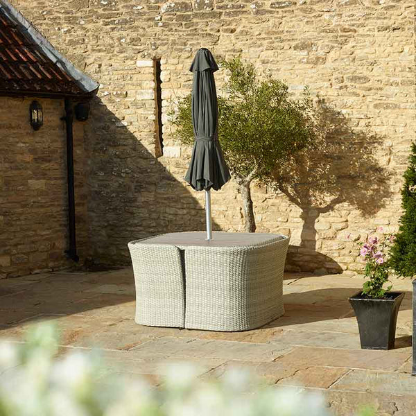 Bramblecrest Tetbury Cloud Tree-Free Balcony Set with 2.5m Parasol & 15kg Base image 2