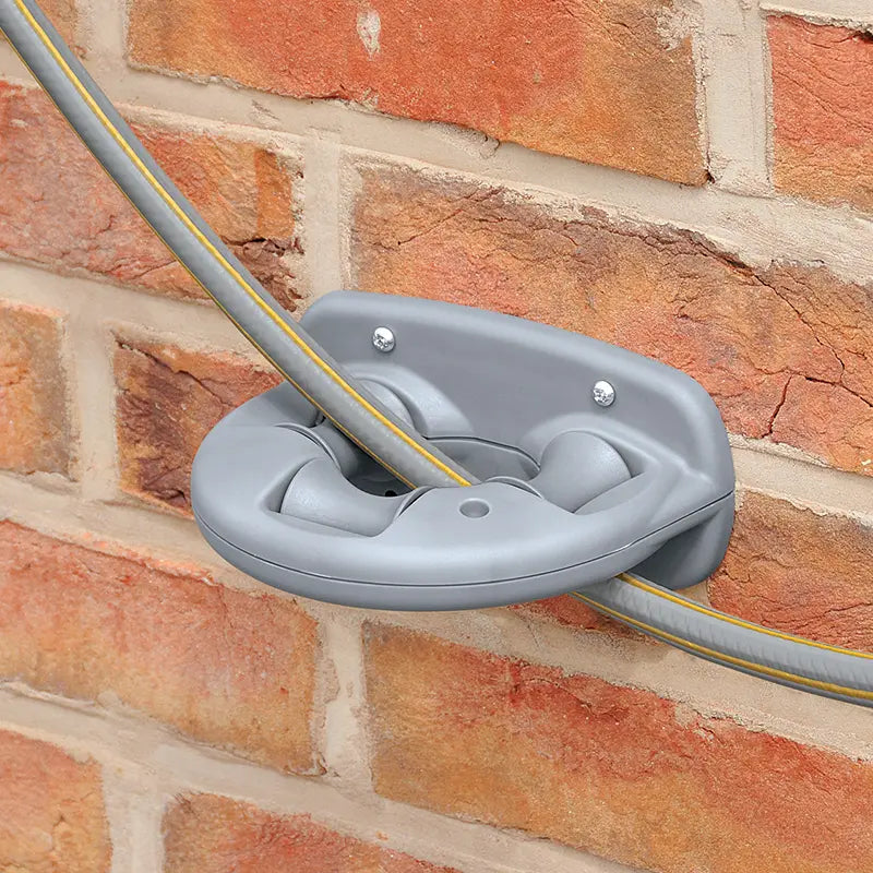 Hozelock Universal Hose Guide image 0