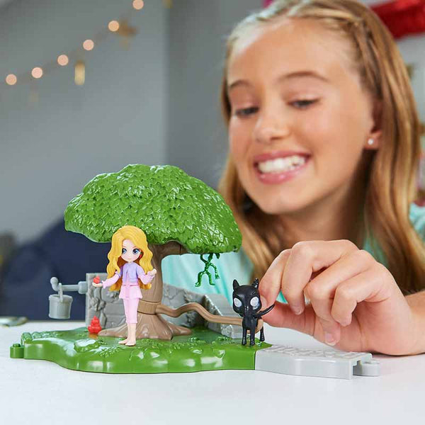 Wizarding World, Magical Minis Care of Magical Creatures Playset with Exclusive Luna Lovegood Figure, Ages 5+ image 4
