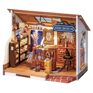 Robotime 'Kiki's Magic Emporium' DIY Miniature House image 0