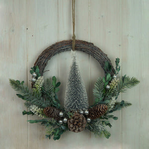 Satchville Tree Wreath image 0