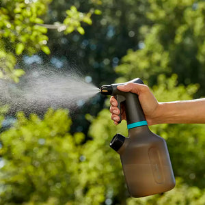 GARDENA Pump Sprayer (1 litre) image 1