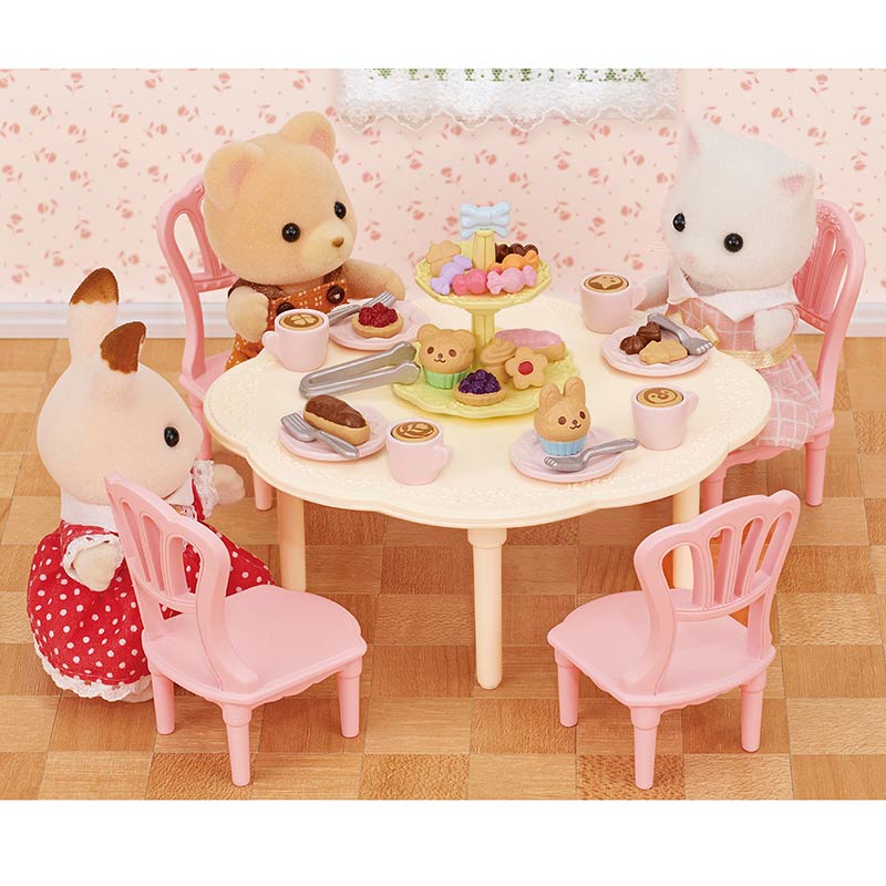 Sylvanian Families 'Sweets Party Set' image 0