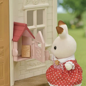 Sylvanian Families Red Roof Cosy Cottage image 2