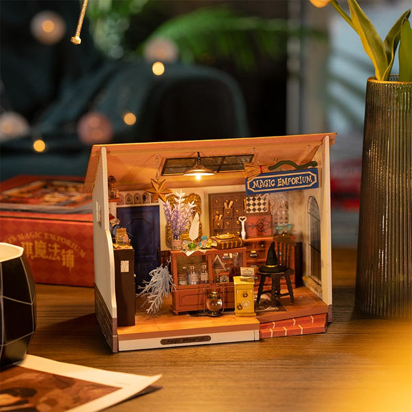 Robotime 'Kiki's Magic Emporium' DIY Miniature House image 4