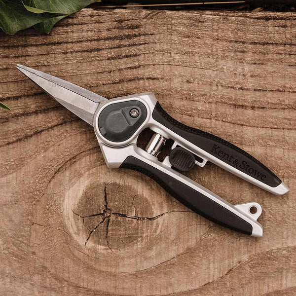 Kent & Stowe Eversharp Garden Snips image 2