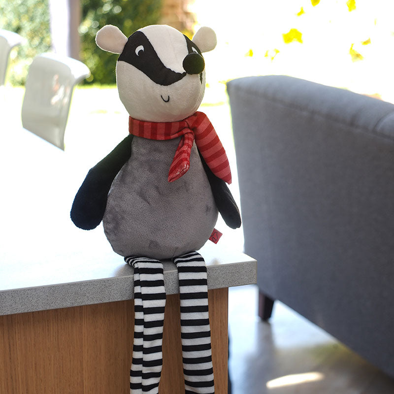 Zoon Crinkle Squeak Badger Playpal image 0