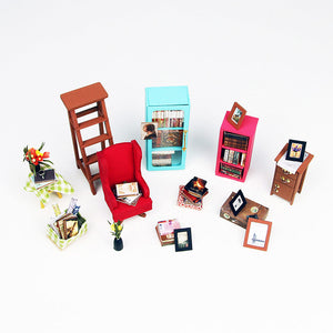 Robotime 'Sam's Study' DIY Miniature House image 4