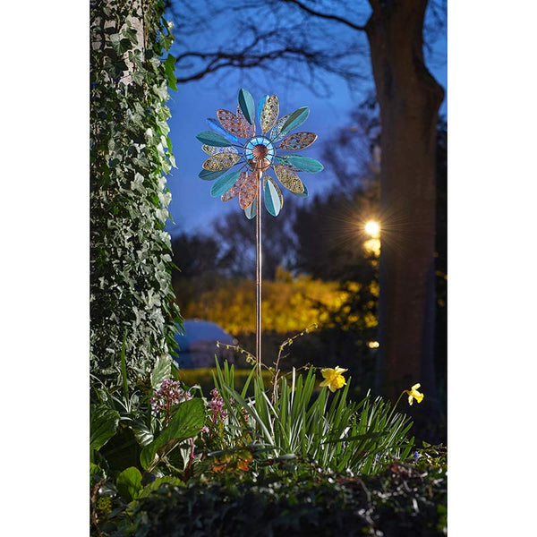 Smart Garden Mistral Illuminated Wind Spinner image 3
