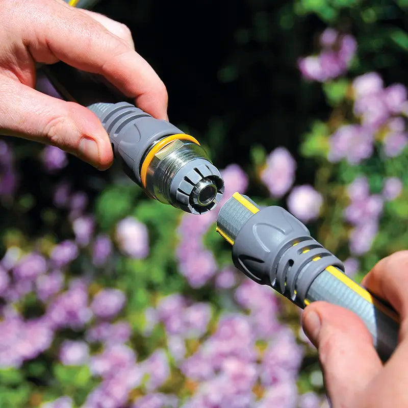 Hozelock Pro Metal Hose Repair Connector image 0