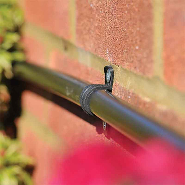 Hozelock 13mm Wall Clips (Pack of 10) image 1