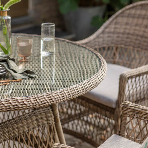 Bramblecrest RHS Rosemoor 4 Seat Round Rattan Garden Dining Set with 2.5m Parasol &amp; Base image 2