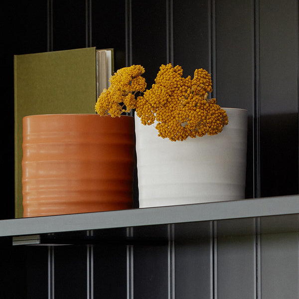 Ivyline Hadleigh Matt Indoor Planter Range image 2