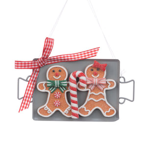 Floralsilk Gingerbread On Tray image 0