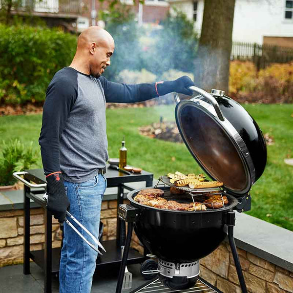 Weber Summit Kamado E6 Charcoal Barbecue Black, 61cm image 1