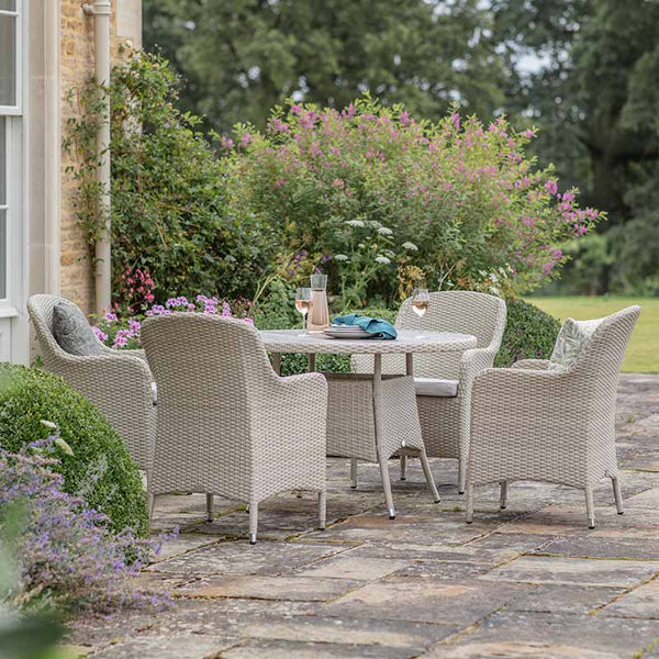 Bramblecrest Tetbury 4 Seat Round Outdoor Dining Set in Nutmeg Weave with Parasol & Base image 2