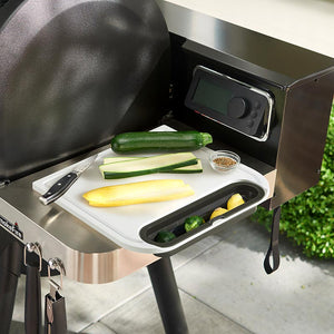 Weber Barbecue Cutting Board with Catch Bin image 2