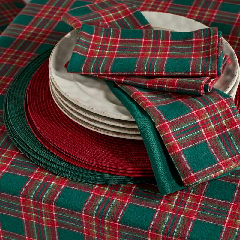 Walton & Co Festive Tartan Napkins (Pack of 4) image 0