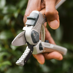 Kent & Stowe SureCut Hardwood Lite Anvil Secateurs (Cutting dia. 27mm) image 2