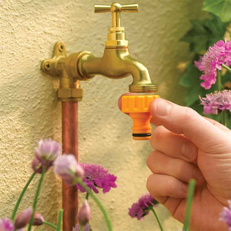 Hozelock Threaded Tap Connector (fits 1/2″ & 3/4″) image 0